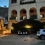 Mondello Suite Apartment 3*