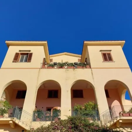 Mondello Suite Apartment 3*