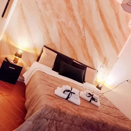 Mondello Suite Apartment ゲストハウス
