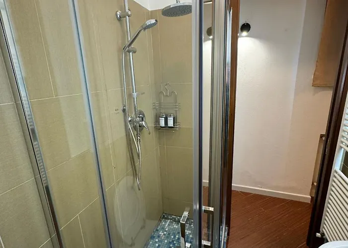 Mondello Suite Apartment ゲストハウス