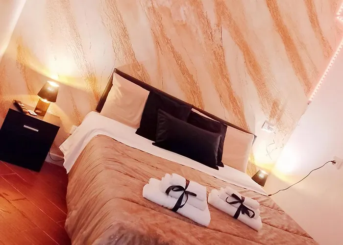 Mondello Suite Apartment ゲストハウス