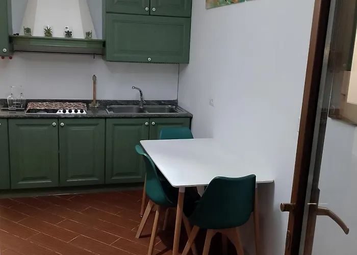 Mondello Suite Apartment ゲストハウス モンデッロ
